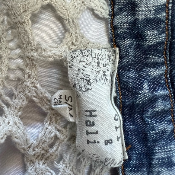 Oli & Hali Denim Button Up with Lace Accents - Picture 7 of 7